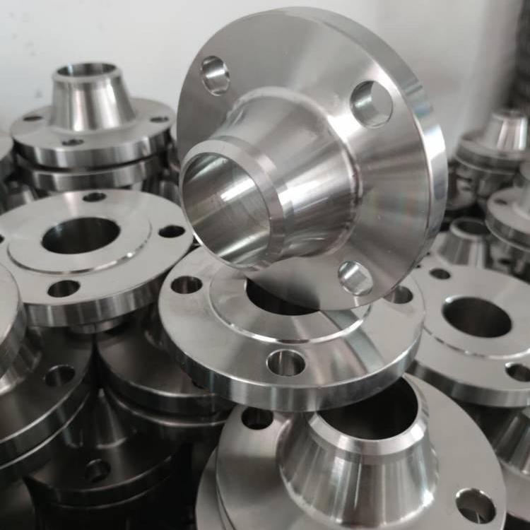 Correct installation method for stainless steel flanges